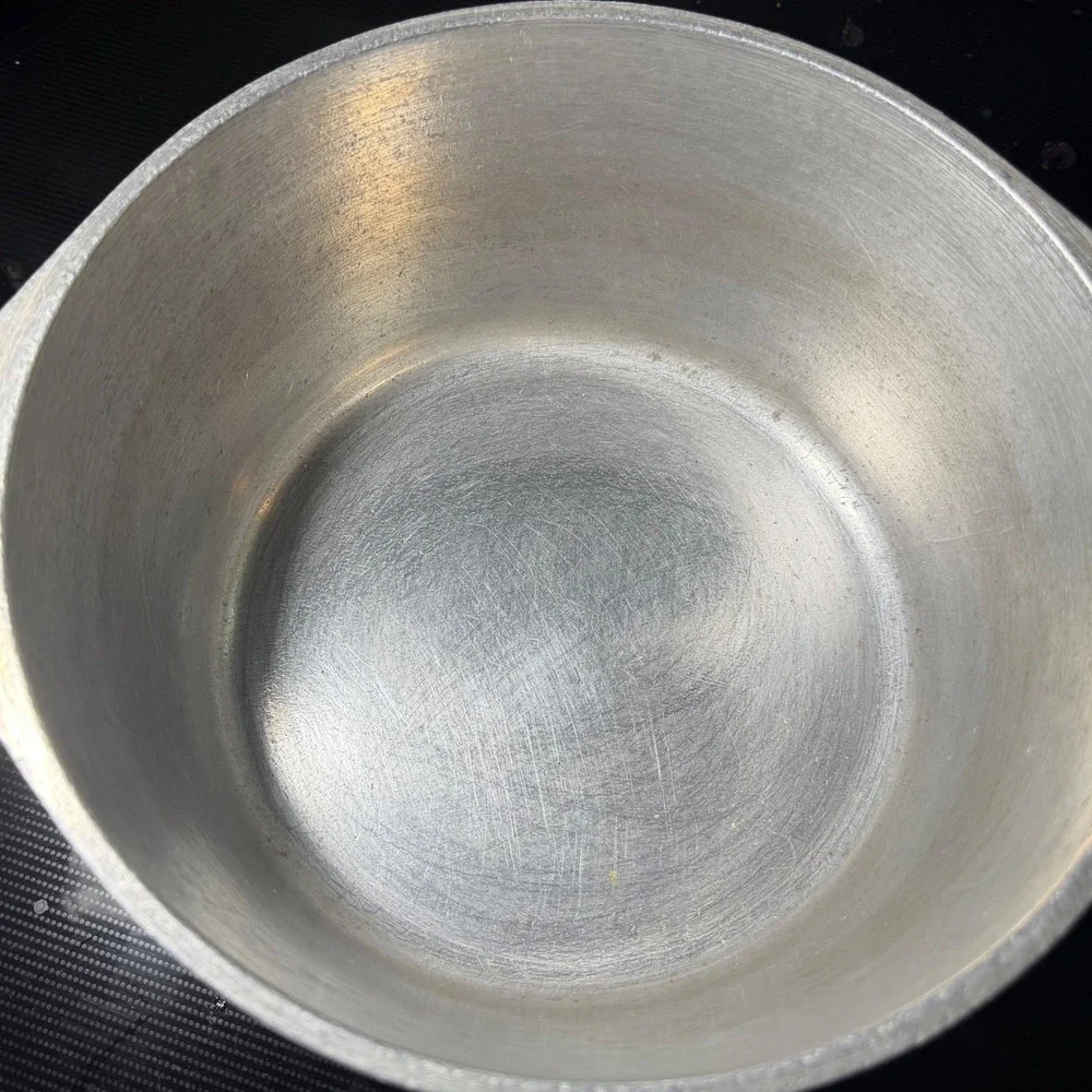 Vintage Club Aluminum 4 Qt Dutch Oven Stock Pot Lid Harvest Gold Yellow 10